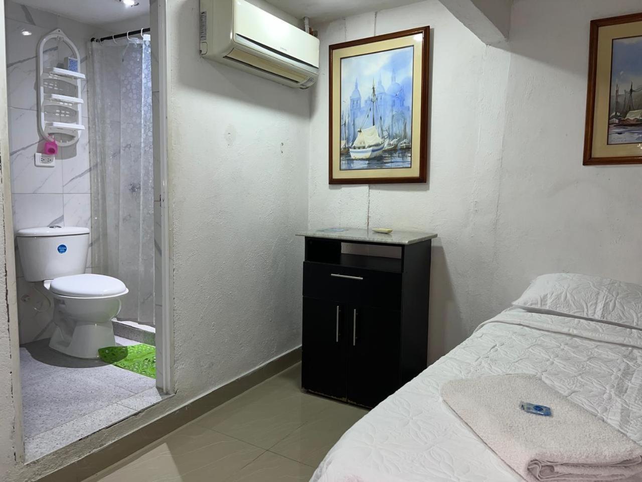 Hostal Casa De Las Americas Cartagena Екстер'єр фото
