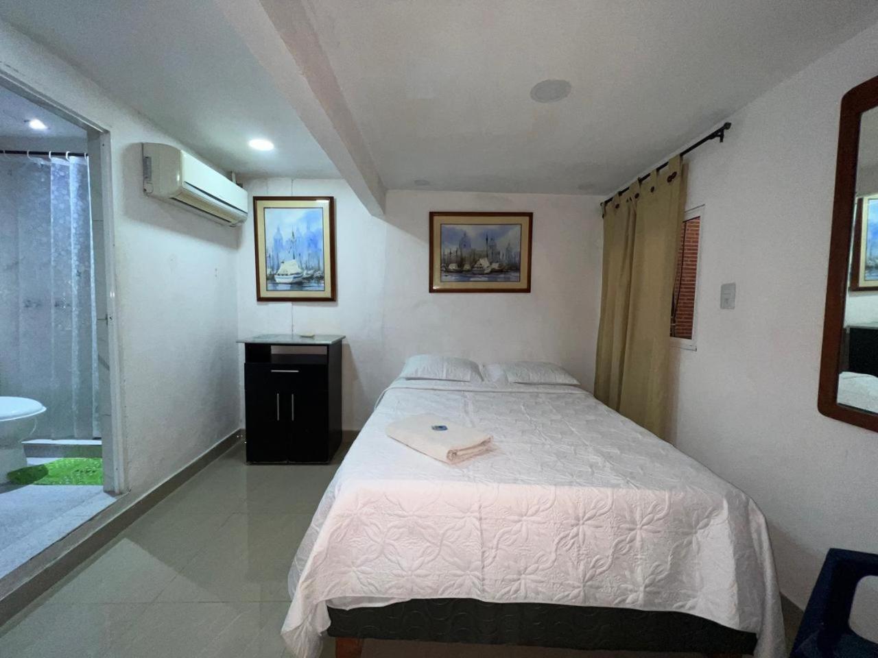 Hostal Casa De Las Americas Cartagena Екстер'єр фото