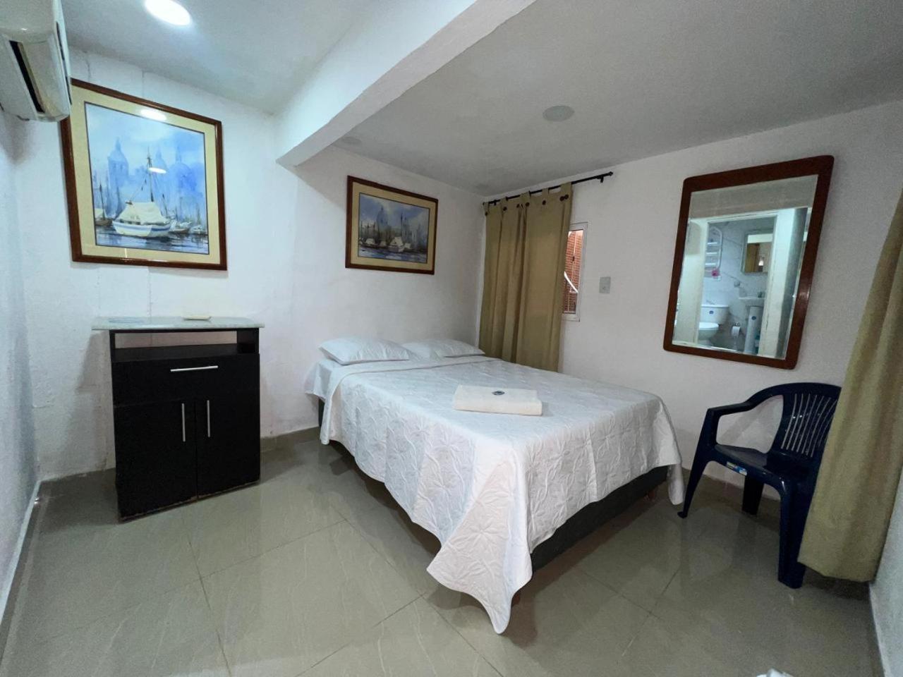 Hostal Casa De Las Americas Cartagena Екстер'єр фото