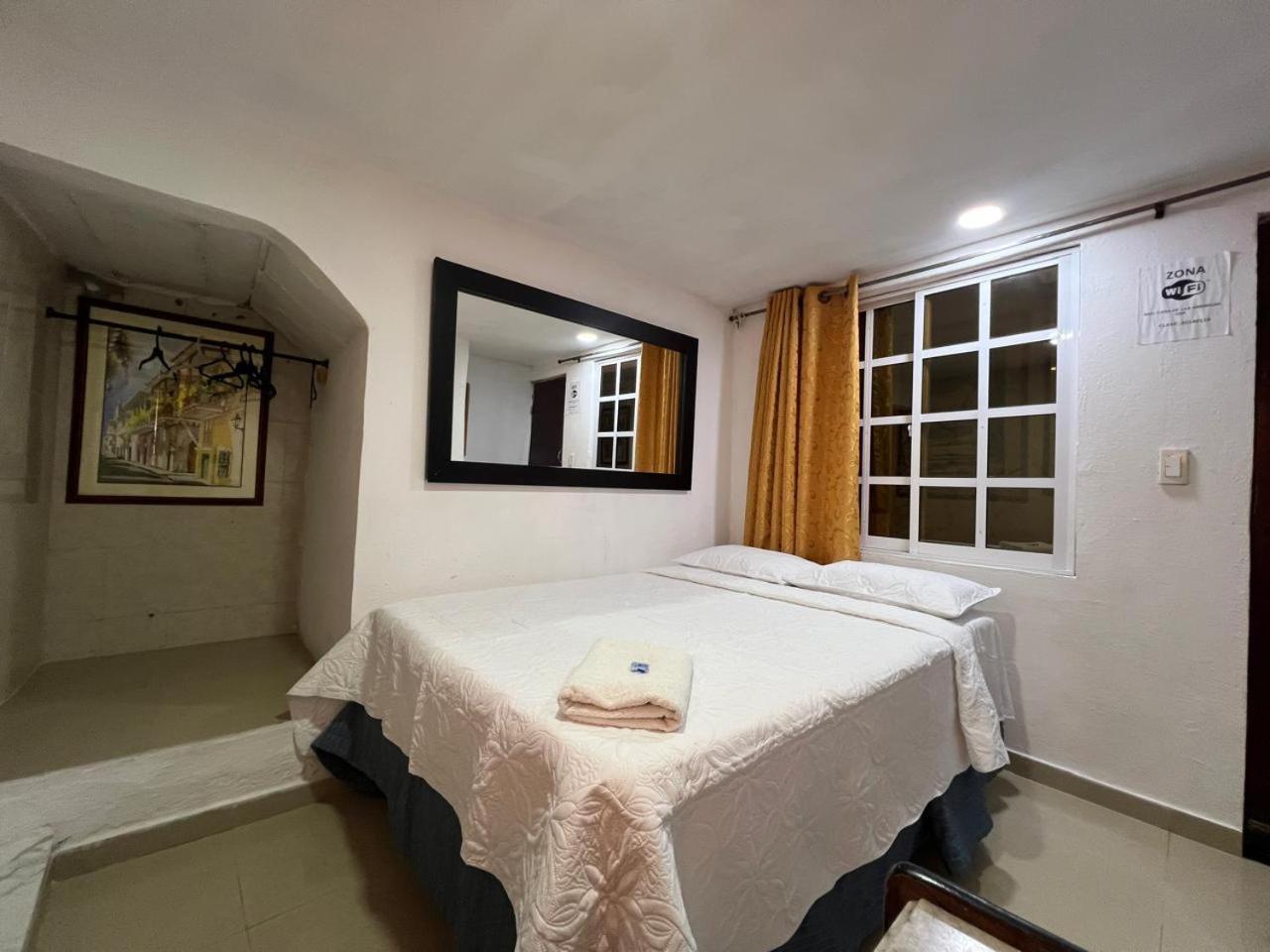 Hostal Casa De Las Americas Cartagena Екстер'єр фото