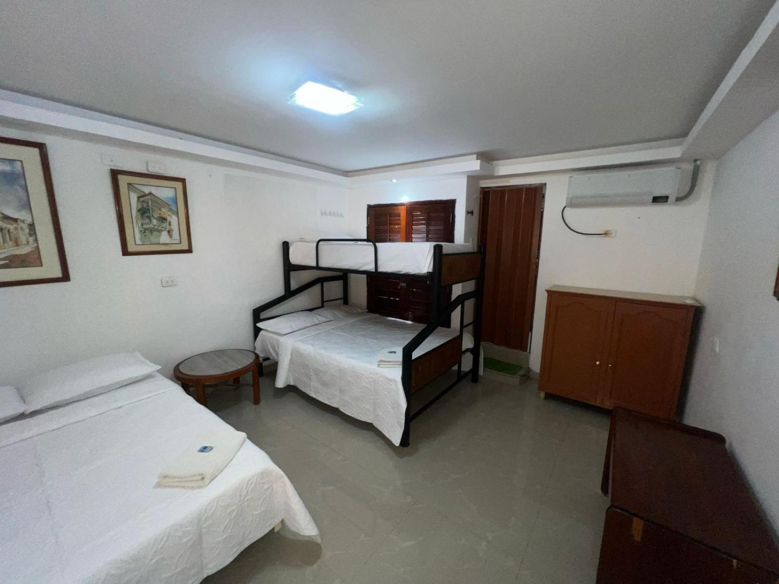 Hostal Casa De Las Americas Cartagena Екстер'єр фото