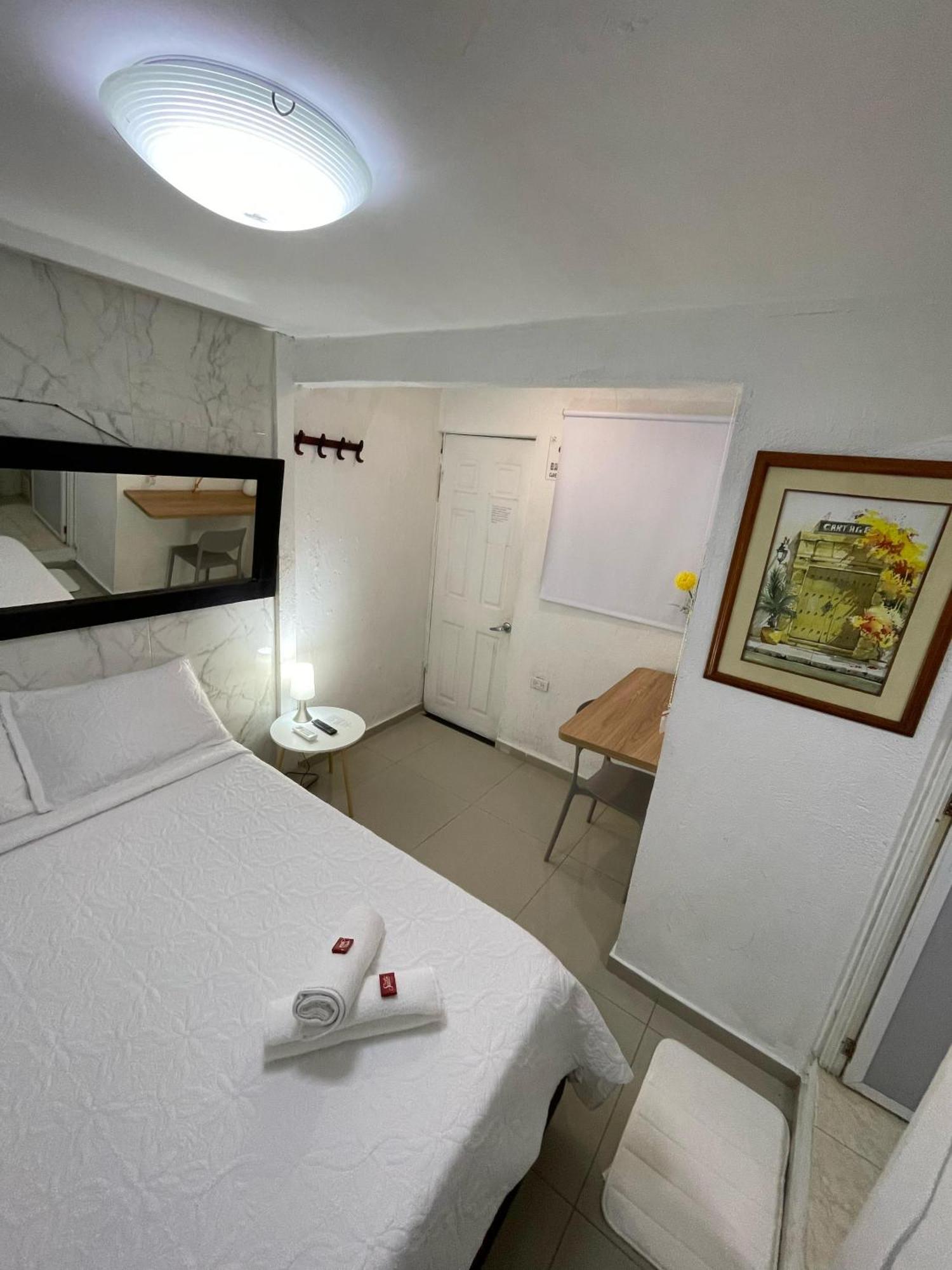 Hostal Casa De Las Americas Cartagena Екстер'єр фото